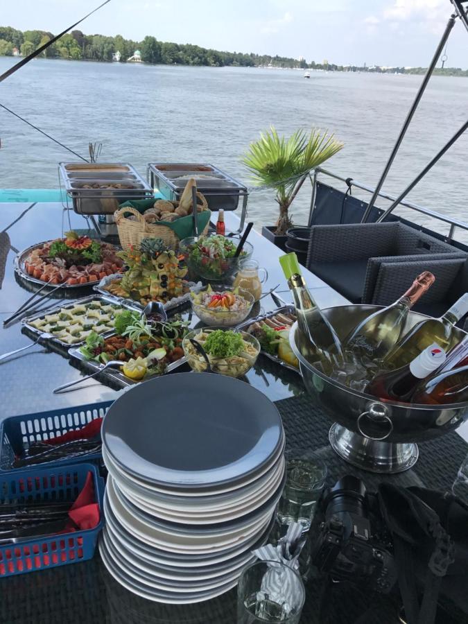 Hausboot Deluxe Hotell Berlin Eksteriør bilde