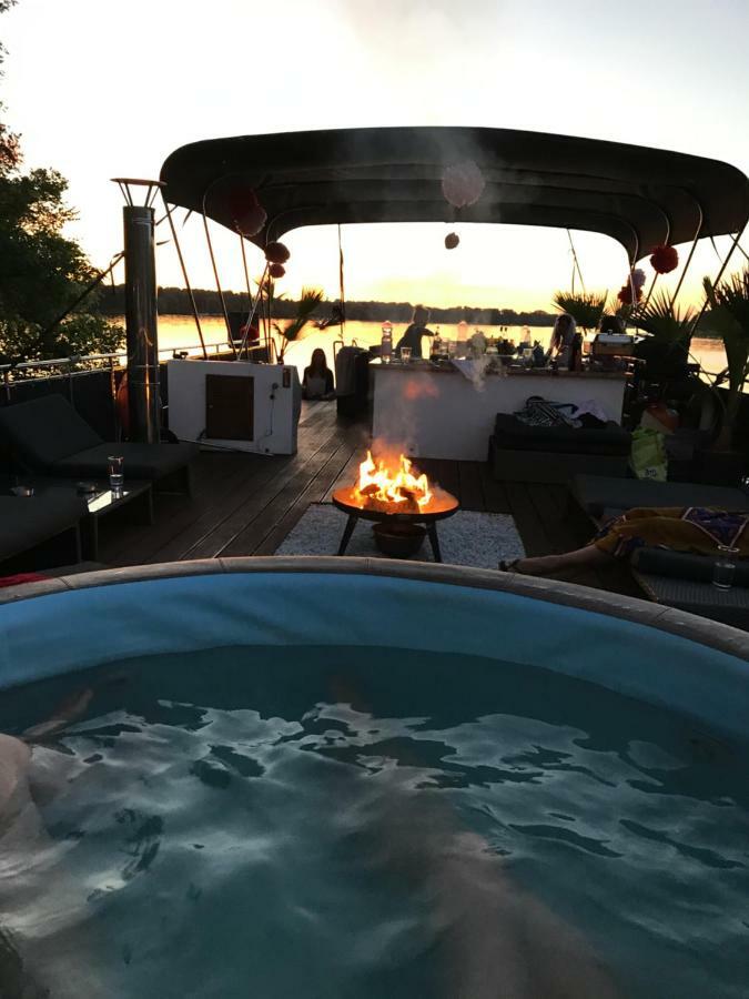 Hausboot Deluxe Hotell Berlin Eksteriør bilde